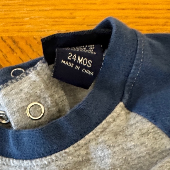 Shirt bundle - Picture 8 of 9